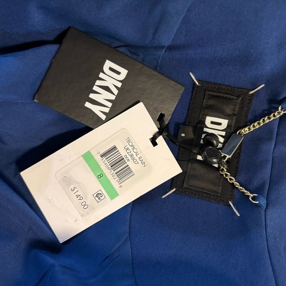 DKNY Women's Notch-Lapel Long-Sleeve Oversized Blazer, Blue NWT - Picture 4 of 4